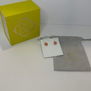 Kendra Scott Coral and Gold stud earrings